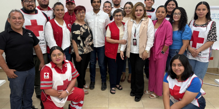 Capacita Secretaría de Trabajo al personal de Cruz Roja en prevención de riesgos psicosociales