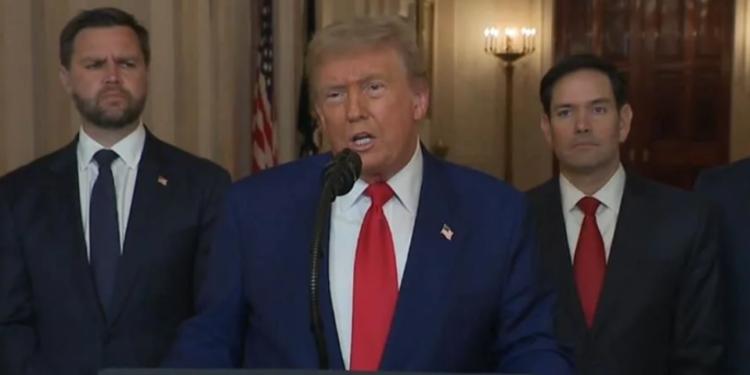 Trump amenaza a Irán: o paz o vendrán más ataques.