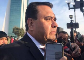 Irving Barrios anuncia su salida de la Fiscalía en diciembre