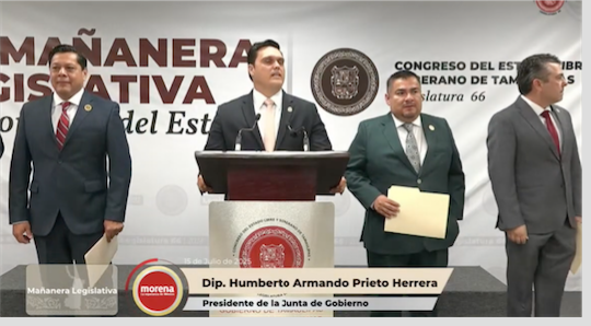 Van contra ladrones de escuelas