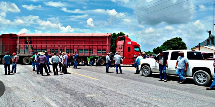 «Atiendan a los agricultores», exige PAN a gobiernos.