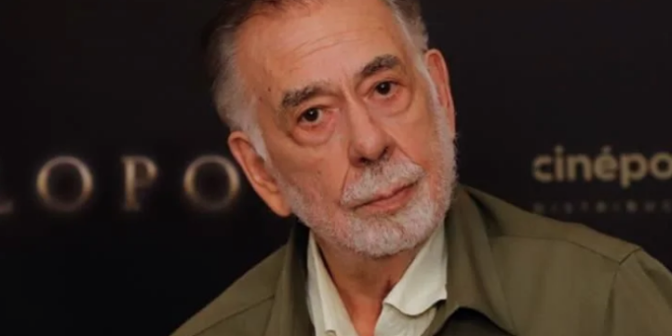 Hospitalizan a Coppola en Roma