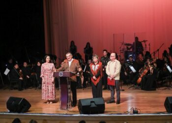 “Cuidar la cultura no es un lujo”: Américo Villarreal inaugura el FICSM 2025