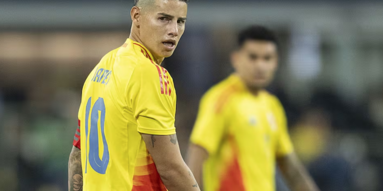 «Hablan mucho», dice James Rodríguez de seleccionados mexicanos.