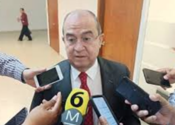 «Robarse el dinero de la salud fue un pecado y un crimen»: Diputado de Morena