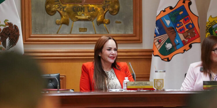 Excelencia Digital 2025: Nuevo Laredo entregará equipos electrónicos a estudiantes destacados