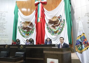 Morena pide a FGR investigar el “Minisat” de Cabeza de Vaca.