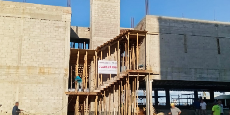 Clausura Profepa construcciones irregulares en playa de Tamaulipas