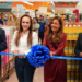 Inaugura alcaldesa Carmen Lilia Canturosas la tienda 10 de Smart