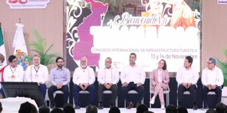 En representación del gobernador, Américo Villarreal Anaya, secretario de Obras Públicas inaugura Congreso Internacional de Infraestructura Turística