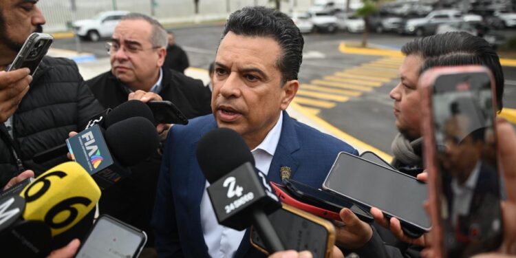 Será bacheo prioridad en 2026; Lalo Gattás