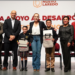 Alcaldesa Carmen Lilia Canturosas impulsa la educación con la entrega de tabletas a estudiantes destacados.
