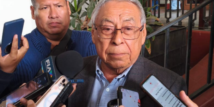 Trabajos de bacheo se mantendrá en periodo vacacional