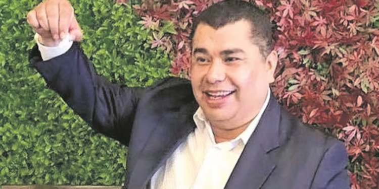 Dan 60 años de cárcel a exfuncionario por feminicidio de activista