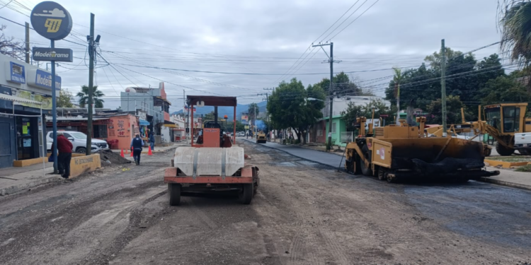 Inician repavimentación a la calle 27 en Ciudad Victoria.