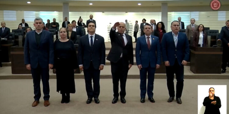 RINDE PROTESTA COMO FISCAL DE JUSTICIA, JESÚS EDUARDO GOVEA OROZCO.