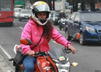 Enseñarán a mujeres a manejar motocicletas