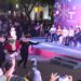 Con desfile navideño, disfrutan familias victorenses en el 17 Te Quiero Más.