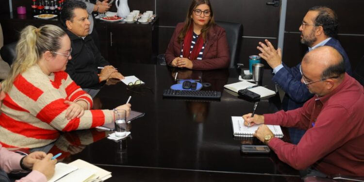 Evalúan Municipio y SEDUMA avance de proyectos estratégicos para Victoria.