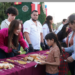Con megarosca, Carmen Lilia celebra el Día de Reyes con familias de Nuevo Laredo
