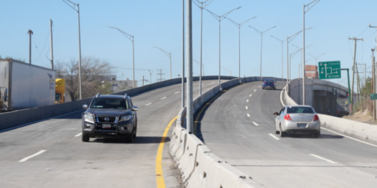 Reabre gobierno municipal puente vehicular en prolongación de Avenida Monterrey