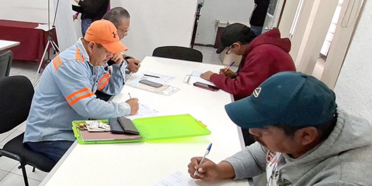 Fortalece SNE Tampico vinculación laboral con reclutamiento.
