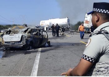 Eran de Matamoros los cuatro calcinados en choque de la carretera Victoria-Zaragoza.
