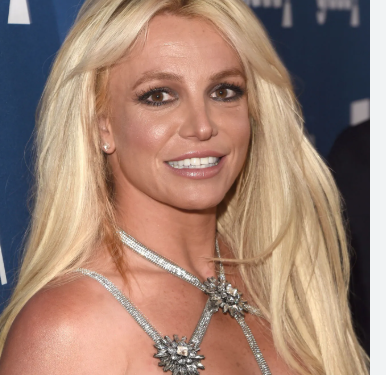 Detienen a Britney Spears por manejar ebria