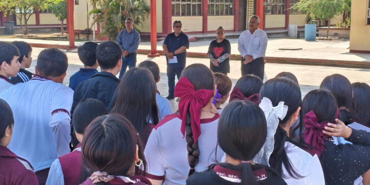 Impulsan Municipio e instituciones de seguridad educación libre de violencia.