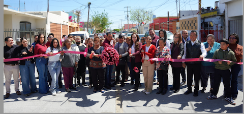 Mejora gobierno municipal vialidad al poniente y centro de Nuevo Laredo con obras de repavimentación.