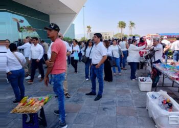 Cepeda Salas vuelve a dejar plantados a maestros de Tamaulipas