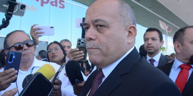 Sigue la limpia en la Fiscalía; dan de baja a agentes y ministerios públicos
