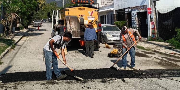 Inyectará Municipio recursos adicionales al programa de rehabilitación de calles.