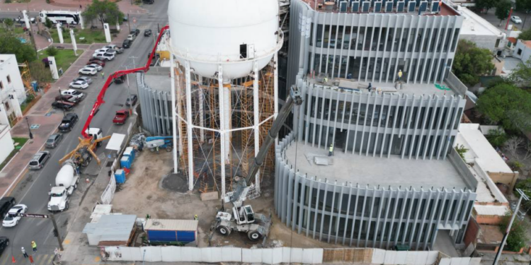Avanza obra de planetario «El Tanque»