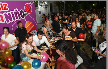 En familia, festejan Lalo y Lucy a la niñez victorense.