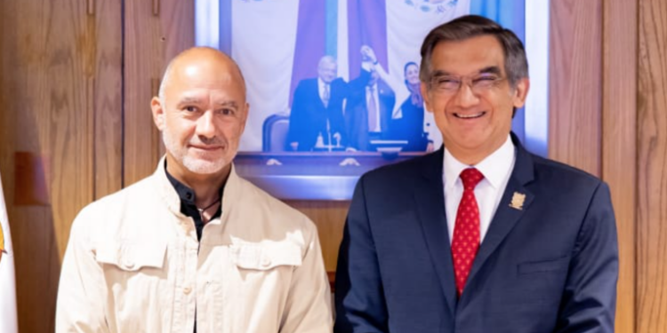 Gestiona Américo ante la SICT impulso a infraestructura