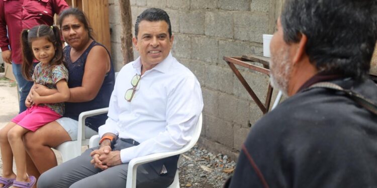 Mantiene Lalo Gattás un gobierno cercano a la gente.