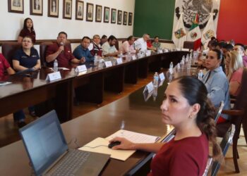 Preocupa ola de calor en Victoria; garantizan agua a escuelas y hospitales.