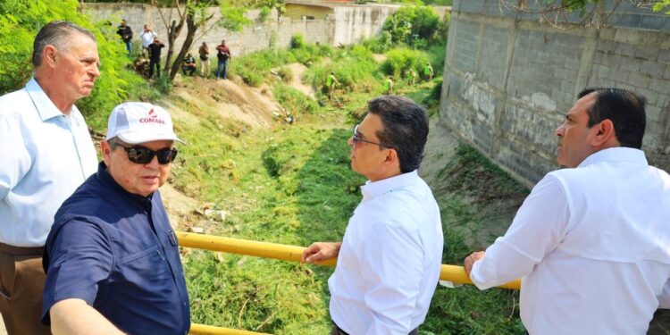 Instruye alcalde Lalo Gattás intensificar desazolve de drenes pluviales.