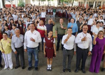 Alcalde Lalo Gattás Báez inicia obra en Secundaria Técnica 54.