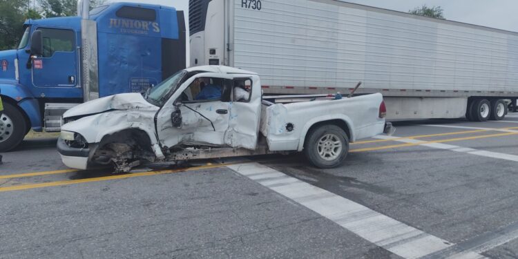 Muere conductor tras brutal choque en la Victoria-Matamoros