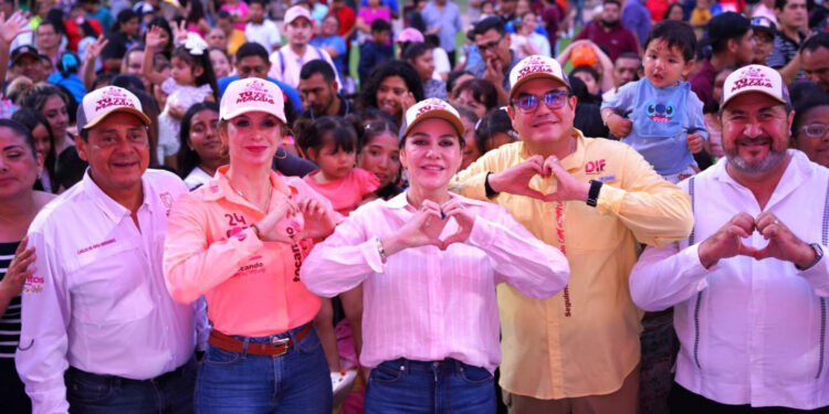 Celebran miles de familias el Día del Niño en gran festival del DIF y Gobierno Municipal