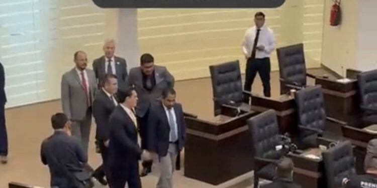 Eligen a Francisco Ruiz Reta como Contralor de la Fiscalía de Justicia