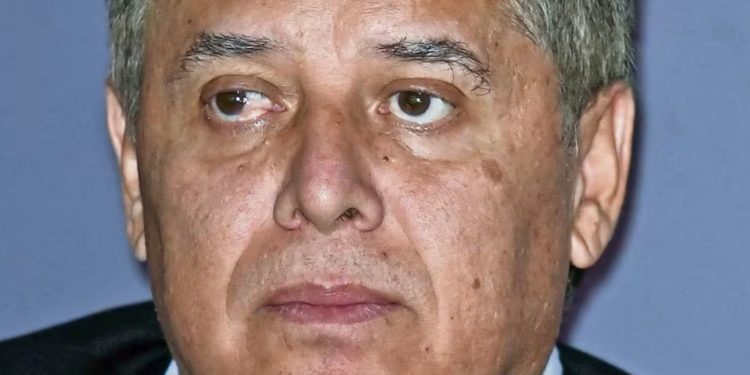 Mario Bezares da carpetazo al documental sobre Paco Stanley