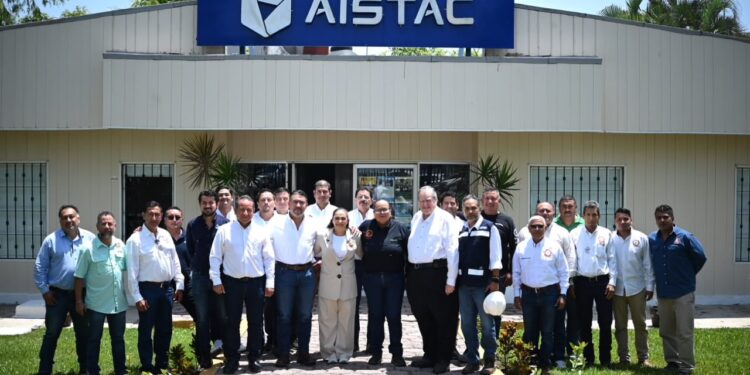 Olga Sosa impulsa agenda con industriales para fortalecer energía y abasto de agua