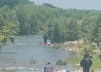 Mueren ahogados padres e hija en río de la Interejidal