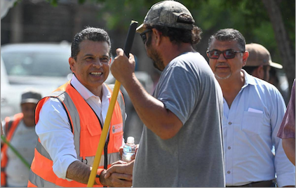 Supervisa Lalo Gattás limpieza de vialidades