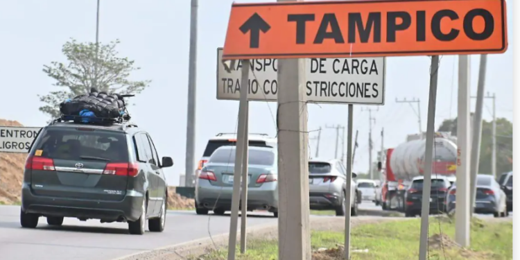 Arranque de vacaciones saturará carreteras de Tamaulipas, alertan.