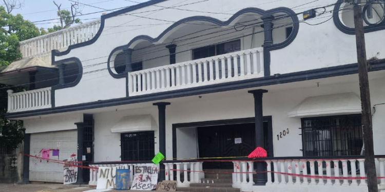 Va SEP por cuatro escuelas militarizadas en Tamaulipas