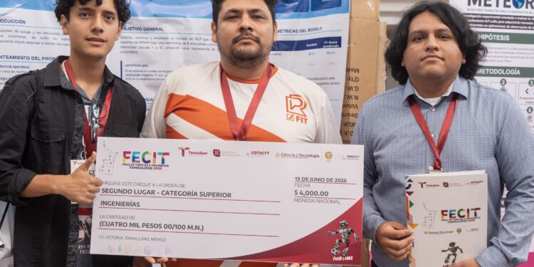 Investigadores y estudiantes de la UAT crean innovador sistema de IA para recursos humanos